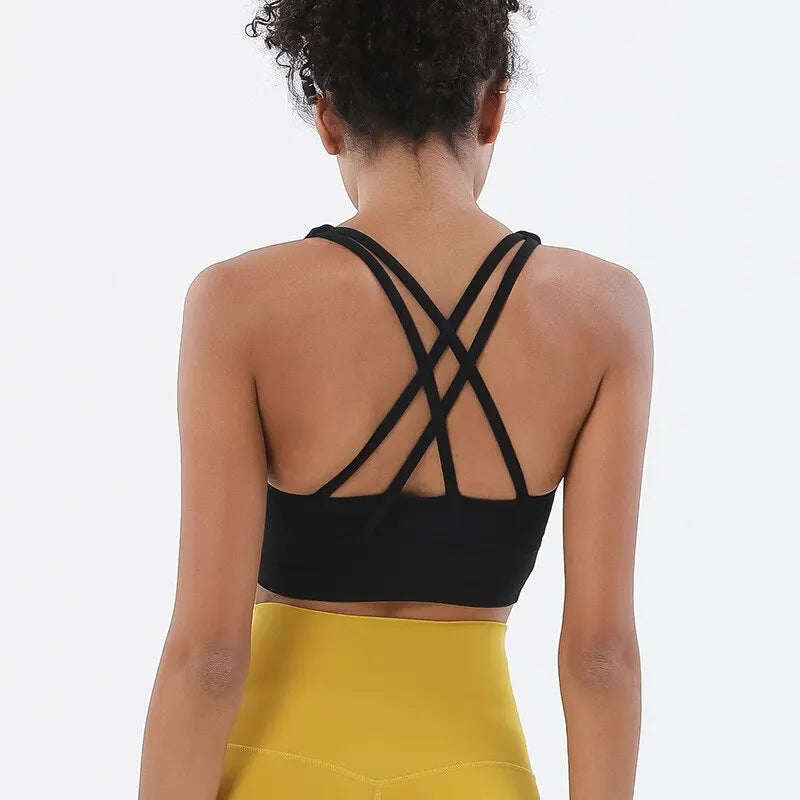 Close-up of the widened hem band for secure support during workouts